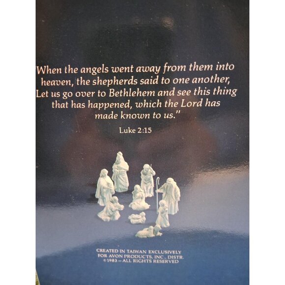 Avon Nativity Collectibles The Shepherd Porcelain Figurine 1983 White & Beige Ha - Picture 4 of 8